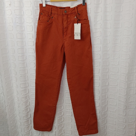 SOLD Zara mom fit hi-rise jeans size 2 - Picture 2 of 11